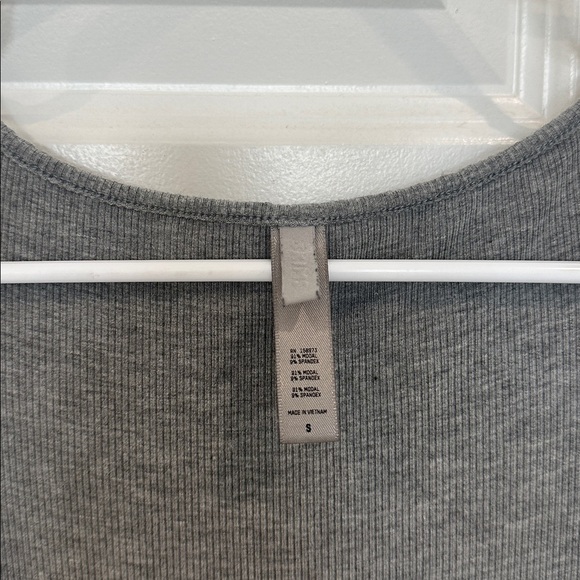 SKIMS grey long sleeve ribbed maxi dress size small - Picture 3 of 5